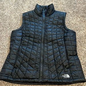 North face vest